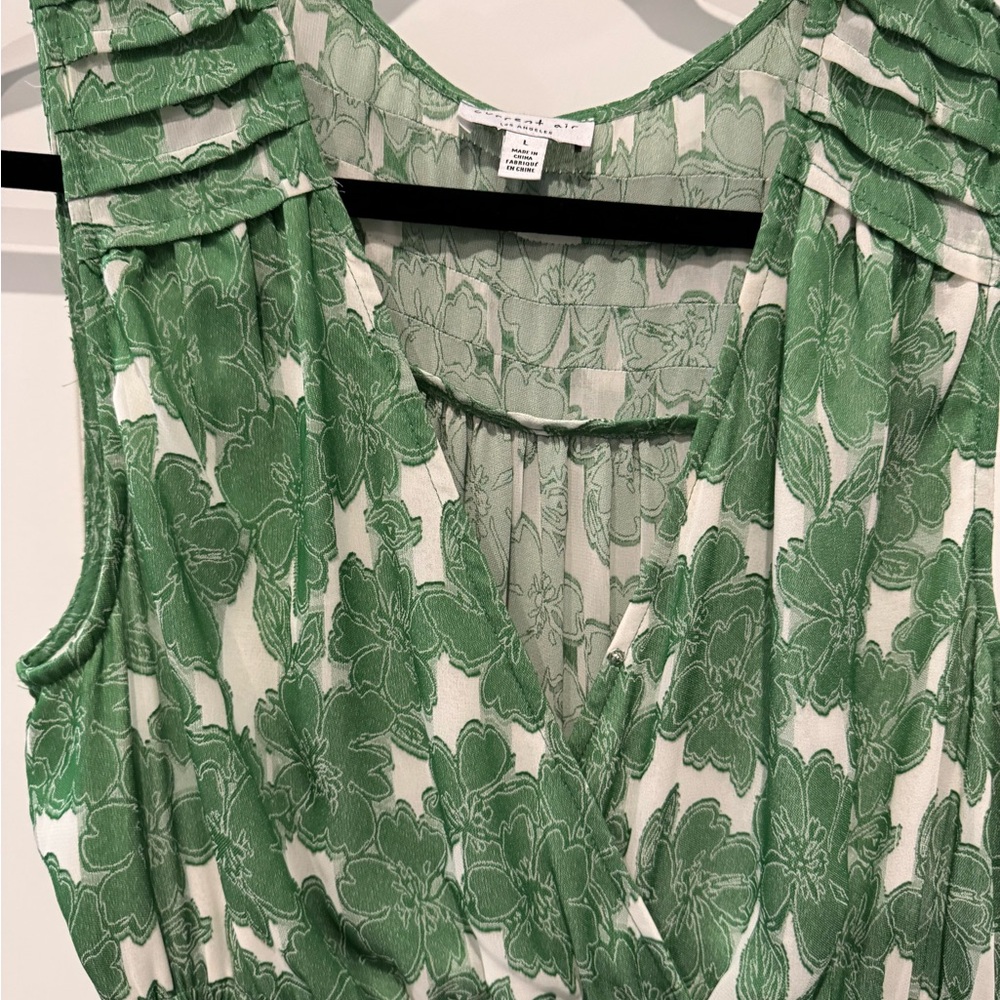 💚 Dress - Picture 6 of 6